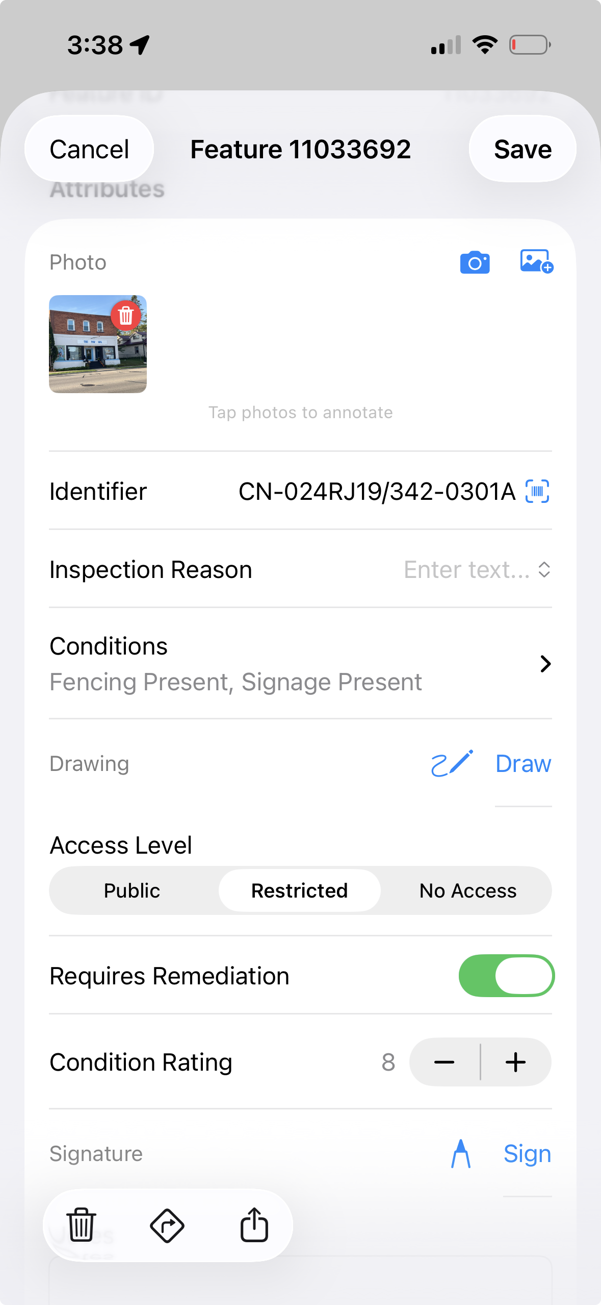 Data collection form in GoGIS with barcode scanning, pick lists, and photo capture