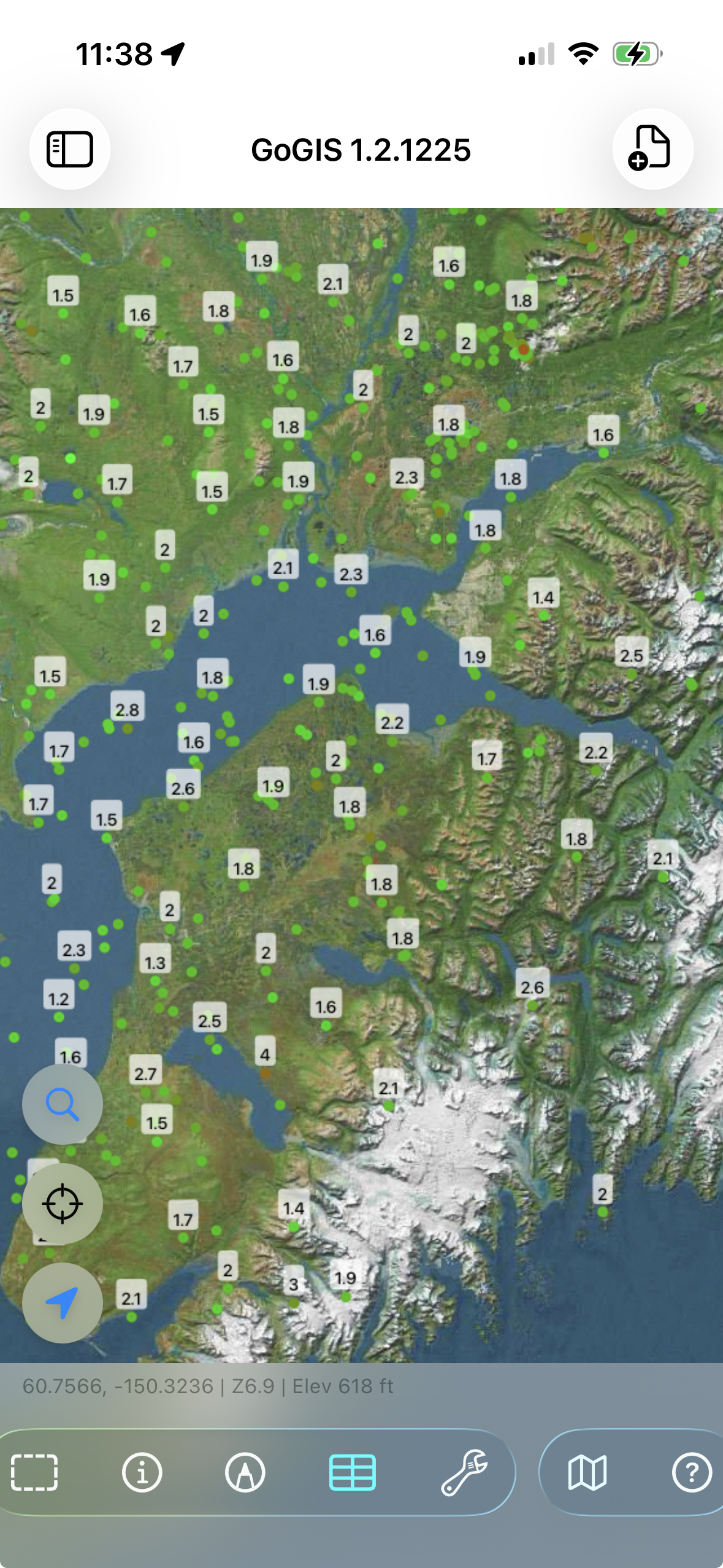 Labels showing attribute values on the map