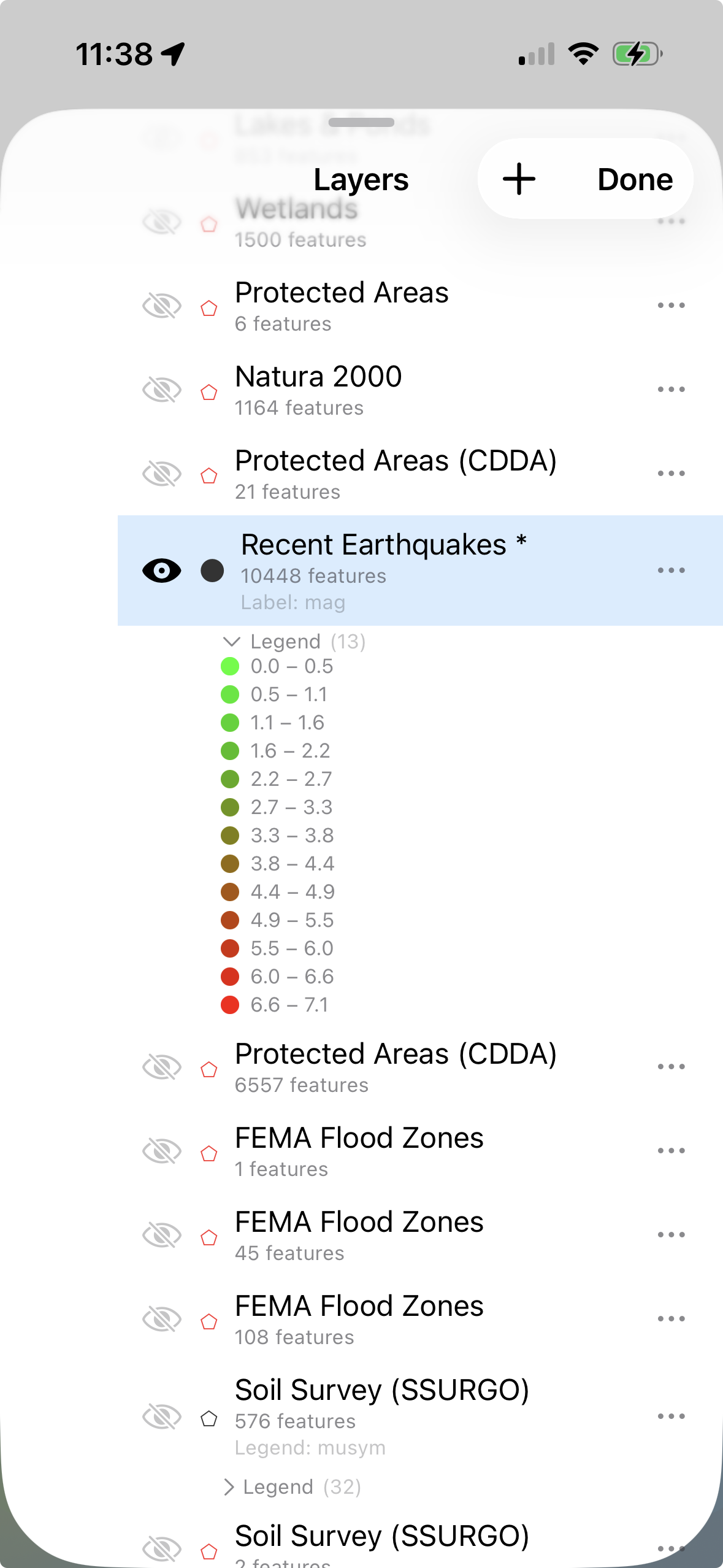 Layer panel showing legend with magnitude ranges